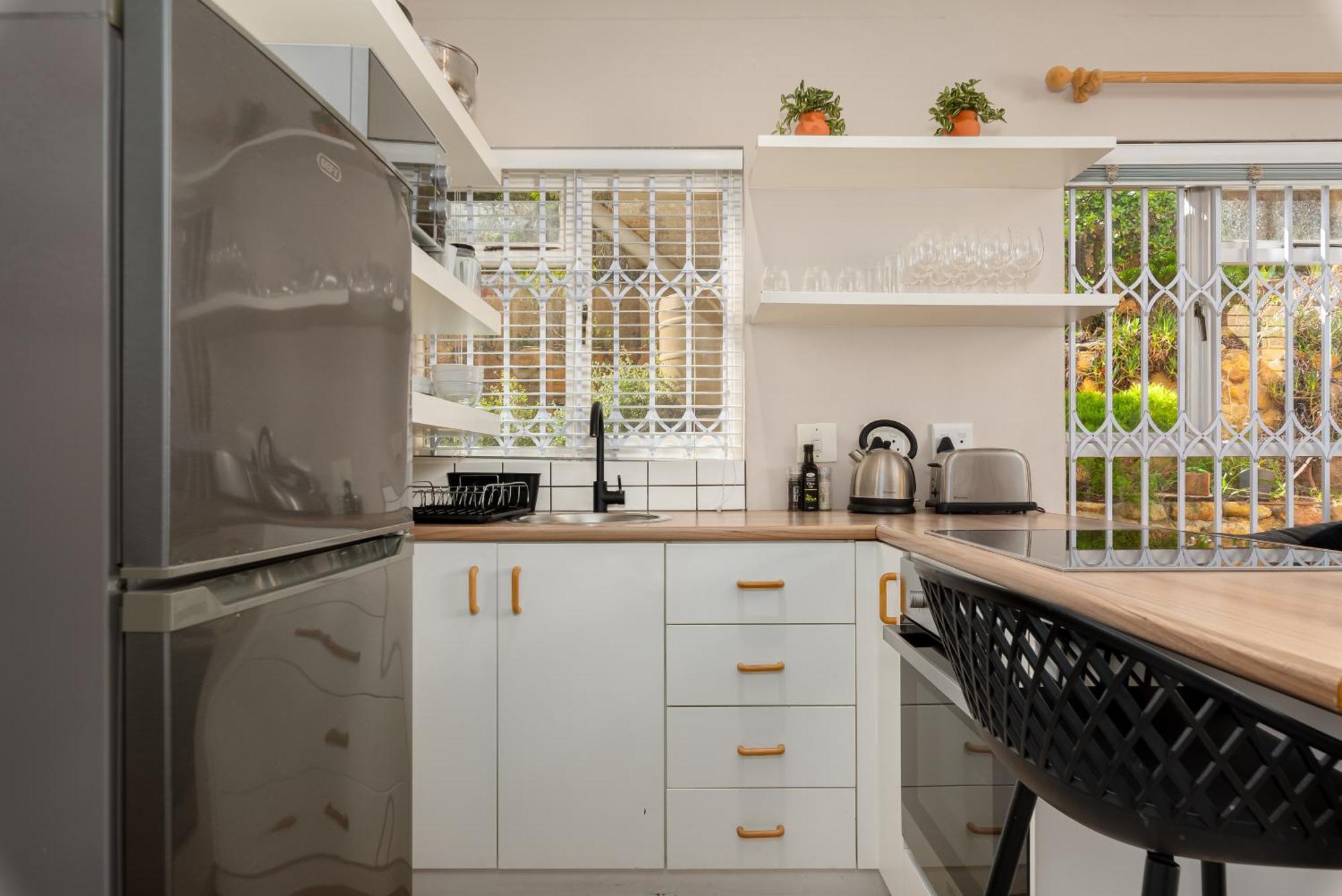 Sunset Hill A14 Apartment Cape Town
